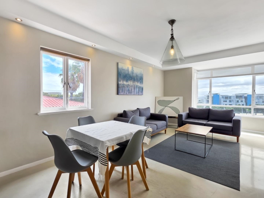 To Let 2 Bedroom Property for Rent in Green Point Western Cape